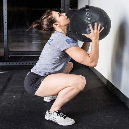 Non-Elastic Soft Squat Wall Ball for Solid Gravity and Balance Training Workouts - 2kg